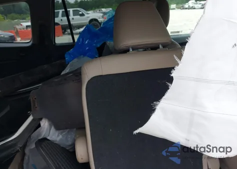 2019 Honda Pilot Touring из США, поврежденный, VIN 5FNYF6H61KB013664